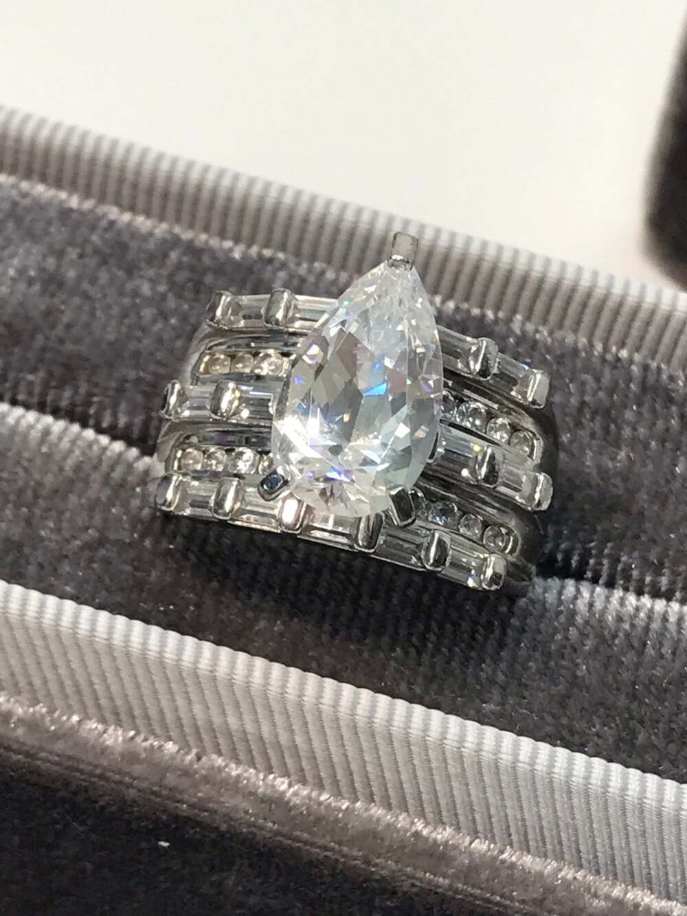 Ross Simons Sterling Silver Pear Cut CZ Statement Cocktail Bridal Ring Sz 8
